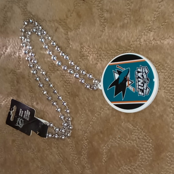 San Jose Sharks - Beaded Necklace and Window Clings bundle - Picture 1 of 3